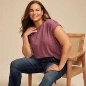 Maurices Plus Size 24/7 Textured Clara Tee Size 2X Color Rose Brown
